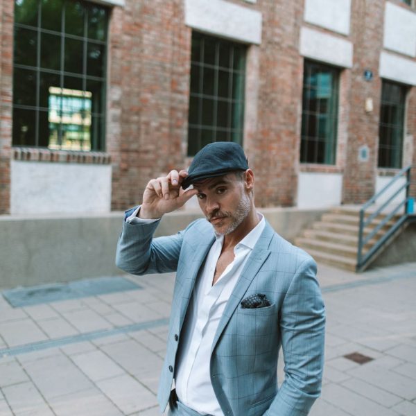 Hipster vibes: man in a flat cap